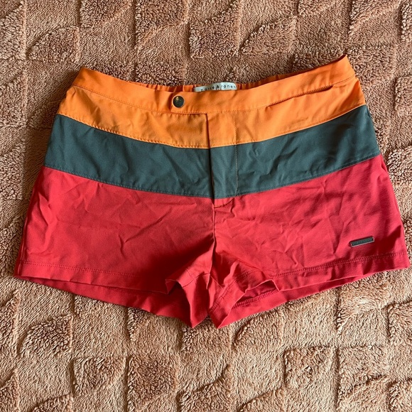 Parke & Ronen Red & Orange 2” Angeleno Solid Stretch Swim Trunk - Picture 1 of 6